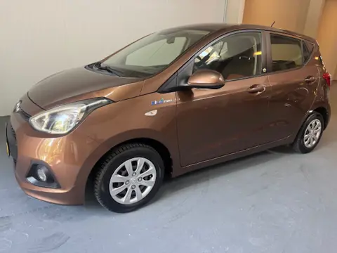 Hyundai i10 1.0i i-Motion Comfort Climate Cruise !!