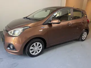 Hyundai i10 1.0i i-Motion Comfort Climate Cruise !!