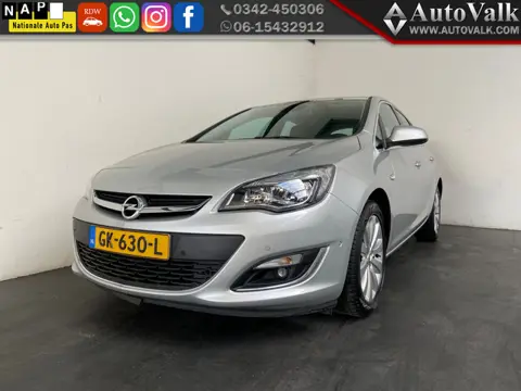 Opel Astra 1.4 Turbo. Cosmo. Trekhaak! (bj 2014)