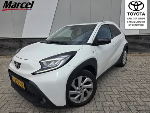 Toyota Aygo X 1.0 VVT-i MT first Apple-Android LMV Climate Control Ad Cruise-control Apple/Android a