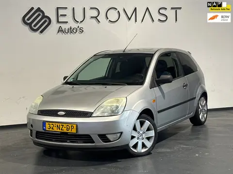 Ford Fiesta 1.4-16V Futura Airco Trekhaak Nieuwe Apk tot 05-07-2026