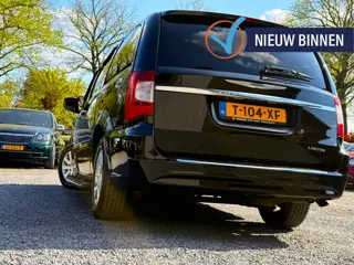 Chrysler Grand Voyager 3.6 V6 LIMITED BULL-BARS BLACK-S J.DAIMLER 2xTV/DVD/