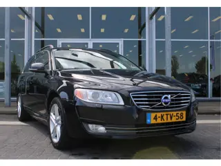 Volvo V70 T4 180PK Automaat Nordic+ | Verw. Voorstoelen | PDC Achter | Cruise Control | El. Achterkl