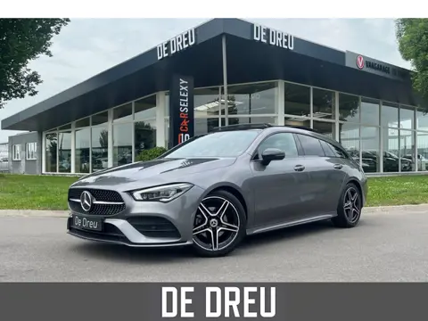 Mercedes-Benz CLA-klasse Shooting Brake 180 AMG Line | PANORAMA | CAMERA | STOELVERW |