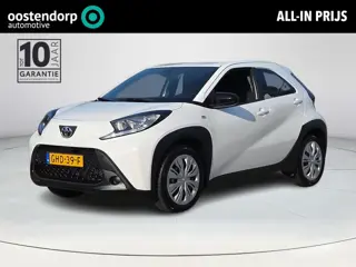 Toyota Aygo X 1.0 VVT-i MT Play | Apple CarPlay | Parkeercamera | Rijklaar incl. garantie |