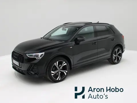 Audi Q3 35 TFSI S edition Competition Pano, ACC, Camera, Carplay