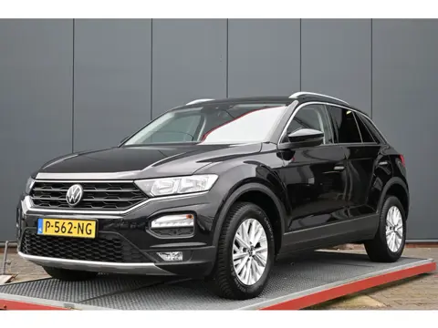Volkswagen T-Roc 1.0 TSI Style Business camera (bj 2022)