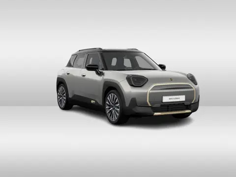 MINI Aceman E Favoured M 42.5 kWh | 19" | Comfort Acces | Stoelverwarming | Panorama | Favoured | Sp