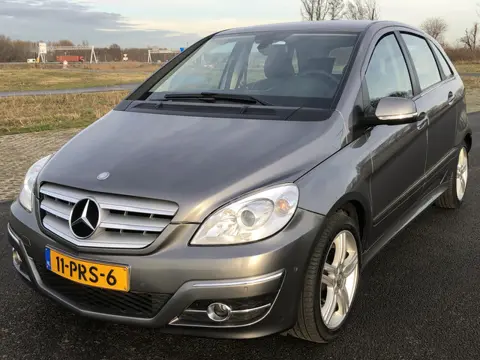 Mercedes-Benz B-klasse * AUTOMAAT * 160 Business Class. Nederlands geleverde Dealer Mercedes.