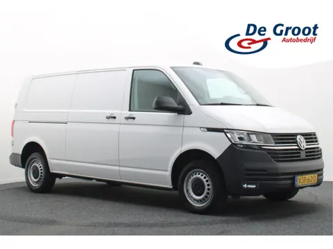 Volkswagen Transporter 2.0 TDI L2H1 30 DSG Cruise, Apple Carplay, Trekhaak, PDC