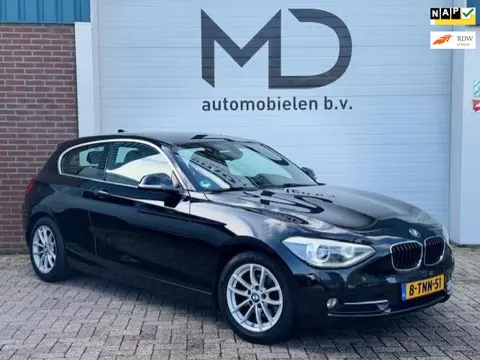 BMW 1-serie 118d Executive Sport line - Automaat - LED -Navi