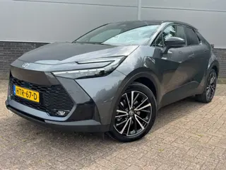 Toyota C-HR 2.0 Plug-in Hybrid 220 Executive (bj 2025)