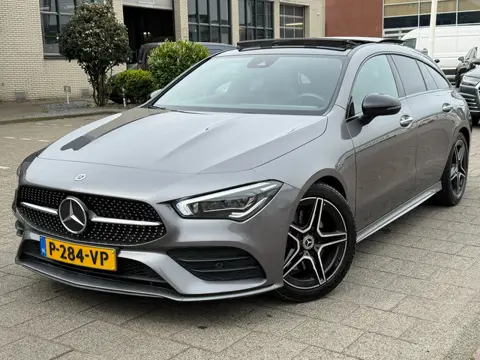 Mercedes-Benz CLA-klasse Shooting Brake 200 AMG Line l PANO l XENON