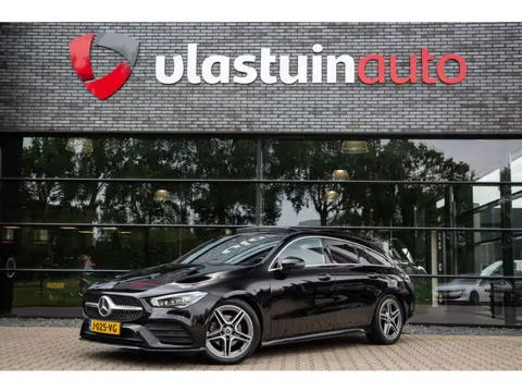 Mercedes-Benz CLA-Klasse Shooting Brake 180 Business Solution AMG , Panoramadak, Trekhaak, Memory,