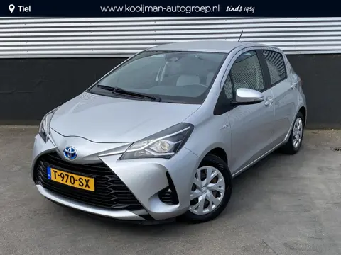 Toyota Yaris 1.5 Hybrid Aspiration Navigatie, Achteruitrijcamera, smart Key,