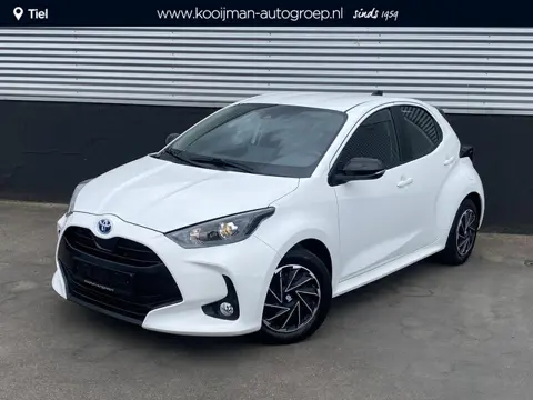 Toyota Yaris 1.5 Hybrid Active Apple CarPlay/Android Auto navigatie, achteruitrij camera, Adaptieve 
