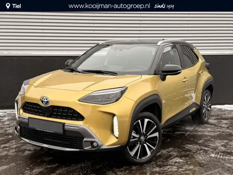 Toyota Yaris Cross 1.5 Hybrid Launch Edition AWD Panoramadak, Rondom camera, Lederen interieur, Stoe