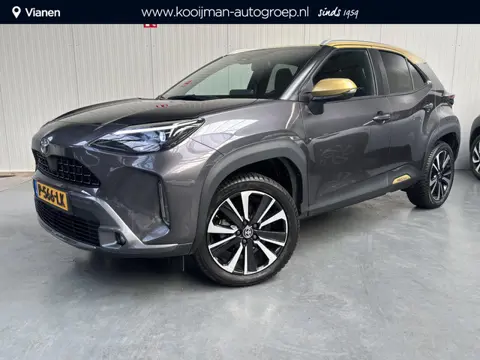 Toyota Yaris Cross 1.5 Hybrid Launch Edition Stuur/Stoel en voorruitverwarming, Parkeersensoren, tre