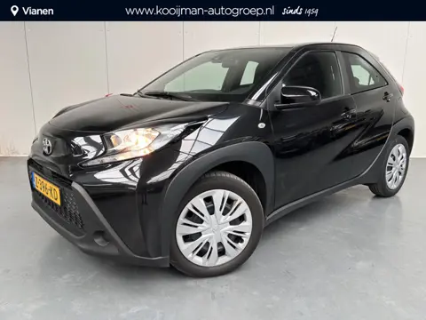 Toyota Aygo X 1.0 VVT-i S-CVT Play