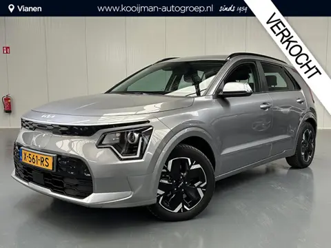 Kia Niro EV DynamicLine 64.8 kWh Silver Edition, zeer nette auto in een unieke kleursamenstelling