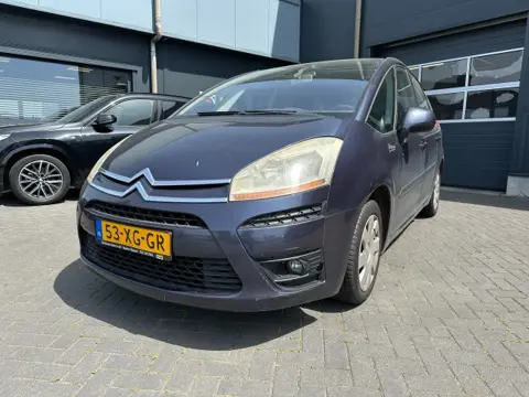 CITROEN C4 PICASSO 1.8 met trekhaak en APK tot 01-2027!