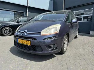 CITROEN C4 PICASSO 1.8 met trekhaak en APK tot 01-2027!