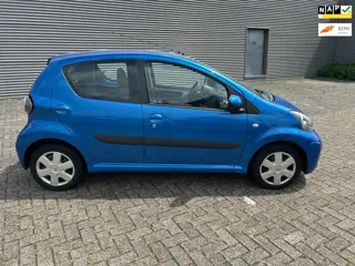 Toyota Aygo 1.0-12V Comfort Navigator met Airco