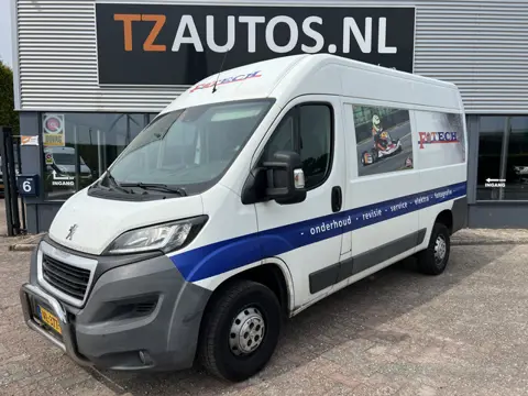 Peugeot Boxer 435 2.2 HDI L2H2 Schade (bj 2015)