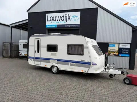 HOBBY De Luxe 440 SF ’08 (Mover, Vastbed 210cm)