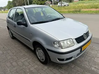 Volkswagen Polo 1.4 Trendline Nieuwe APK AUTOMAAT
