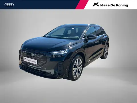 Audi Q4 e-tron 40 Advanced edition 204pk 77 kWh · Leder · Trekhaak · Camera + Parkeersensoren · Appl