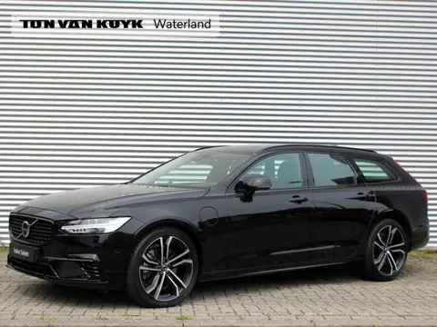 Volvo V90 2.0 T8 Plug-in hybrid AWD Ultra Dark Automaat / Panoramadak / Bowers & Wilkens audio / Tre