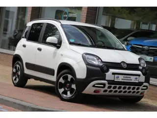 Fiat Panda 1.0 Hybrid Cross Navi Carplay 4.800km !