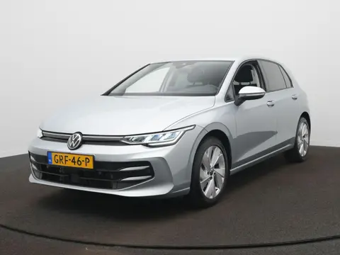 Volkswagen Golf 1.5 TSI Oranje Edition Apple Carplay/Android Auto- LED-  - Camera - ACC -