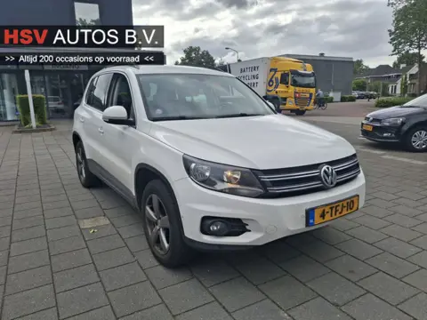 Volkswagen Tiguan 2.0 TSI Sport&Style 4Motion navi LEER automaat