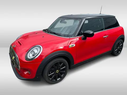 MINI Mini Electric Yours 33 kWh / Full option! / Panoramadak / Camera / Head-up / Leder / Harman Kar