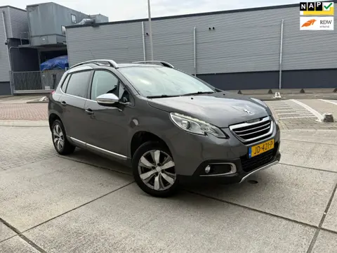 Peugeot 2008 1.2 PureTech Allure Volle AUTOMAAT Volledig onderhouden GLAS DAK