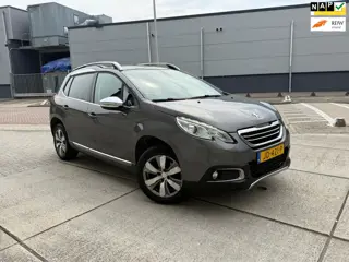 Peugeot 2008 1.2 PureTech Allure Volle AUTOMAAT Volledig onderhouden GLAS DAK