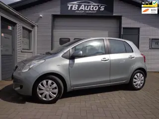 Toyota Yaris 1.3 VVTi Sol 5-DRS ! AIRCO / 124.689 KM !