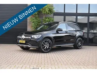 Mercedes-Benz GLC-klasse 300e 4MATIC Premium Plus AMG Line Pano Camera Sfeer verlichting