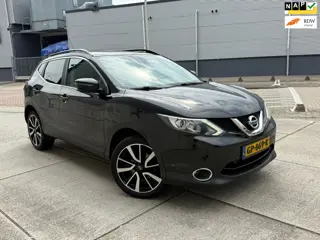 Nissan Qashqai 1.2 Tekna AUTOMAAT GLAS DAK 360 Camera LEER NEW APK