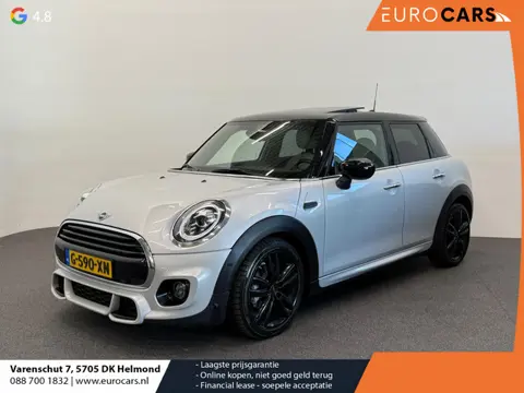 MINI 5-Deurs 1.5 Cooper John Cooper Works Automaat Panoramadak Navigatie Camera Parkeersensoren Crui