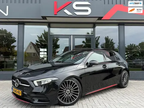 Mercedes-Benz A-klasse 200 AMG Upgrade Pano Ambient Widescreen Camera Memory