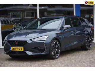 Cupra Leon Sportstourer 1.4 Hybrid 245PK VZ Panoramadak Camera App-connect