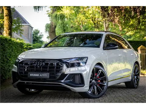 Audi Q8 60 TFSI e Quattro Pro Line S Competition Massage Soft Close 23" Stoelventilatie B&O Panorama