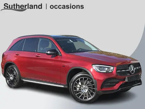 Mercedes-Benz GLC-klasse 300e 4MATIC AMG Line 320 PK | Panoramadak | Stoelverwarming | 360 camera | 