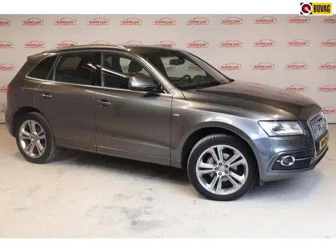 Audi Q5 2.0 TFSI quattro Adrenalin Sport NL auto, trekhaak, All season banden, Xenon