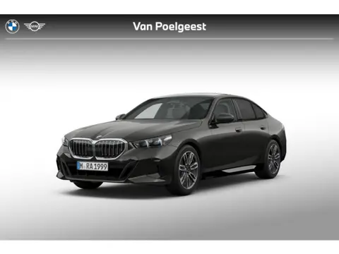 BMW 5 Serie Sedan 520i | M Sportpakket | Travel Pack | Comfort Pack | Trekhaak
