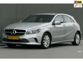 Mercedes-Benz A-klasse 180 Ambition Navi Leder Sportstoelen Stoelverwarming