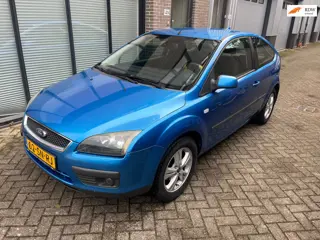 Ford Focus 1.6 TDCI Futura! AIRCO! APK t/m 01-2027!